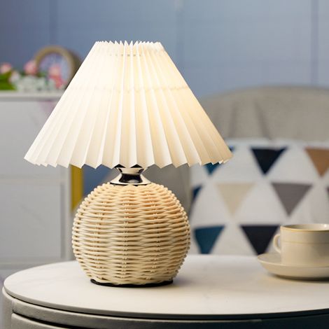 Petite lampe plissée, XU,Lumière tricolore, Lampe de table LED avec abat-jour plissé et base en rotin, Lampe de chevet moderne pour chambre à coucher - KZQ (1/4)