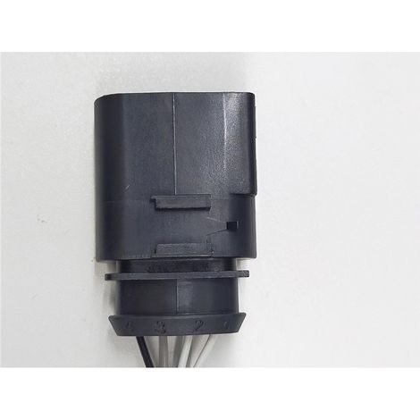 Oxygen sensor 036906262L is suitable for 03 Polo 1.4L front engines. (1/4)