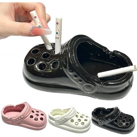Cendrier décoratif en résine, style luxueux et léger, cendrier en forme de chaussure, cendrier adapté à une utilisation intérieure et extérieure. (1/5)