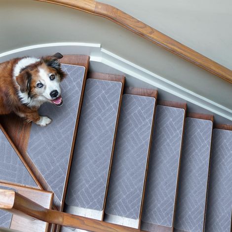 Tapis d'Escalier Antidérapant Lot de 15 Marchettes Autocollantes Intérieur - Moquette Réutilisable pour Animaux, Seniors, Enfants, Gris 76x20 cm (Motif Losange) (1/5)