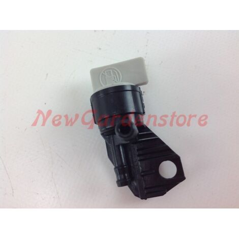 Robinet de carburant HONDA tondeuse GCV 135 160 009691 (1/4)