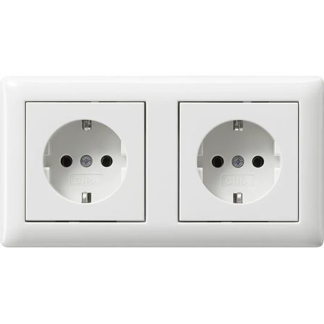 Gira Toma de corriente SCHUKO 2f despl. + Marco Standard 55 Blanco puro [479303], 4793 03