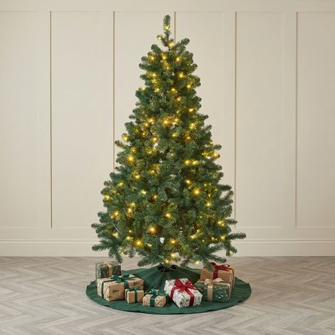 7ft King Pine Pre-Lit Christmas Tree (1/2)