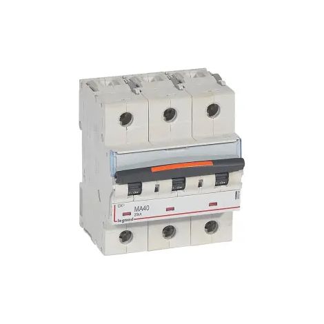 Disjoncteur magnétique seul DX MA 25kA arrivée haute et départ bas à vis 3P 400V 40A 4,5 modules (409884)