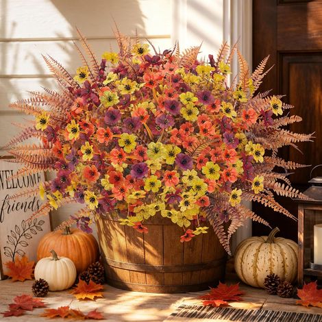 Lot de 12 fleurs d'automne artificielles, tiges d'eucalyptus de 3 couleurs, tiges de verdure de 3 couleurs et 6 vignes orange foncé pour remplissage de vase, centre de table de maison (1/5)