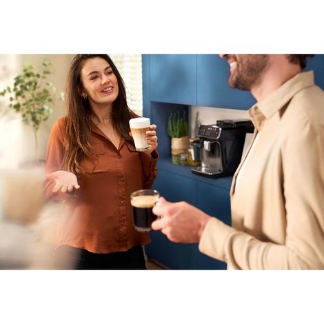 Espressomaschine mit Mahlwerk - PHILIPS - EP2225/10 - Serie 2200 - Milchschäumer - 2 Kaffees - Keramikmahlwerk - Hochglanzschwarz