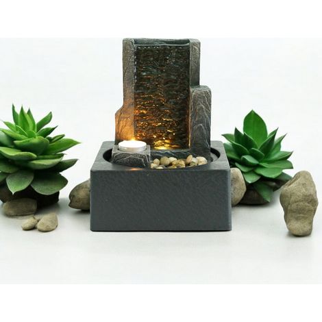 Table-Top Fountain - L18 x W18 x H25 cm