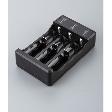 1pc 18650 Charger with Type C Cable, 4.2V Lithium Battery Smart Charger for 14500 26650 18650 Batteries, 3 Slot (1/3)