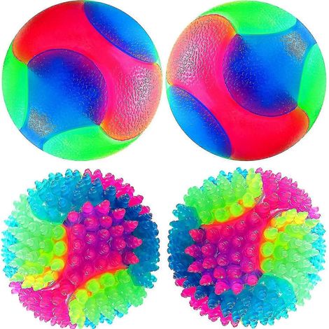 Lot de 4 balles lumineuses pour chien, balles rebondissantes lumineuses à LED avec picots, balles broyeurs pour animaux de compagnie et lumières pour animaux. (1/5)