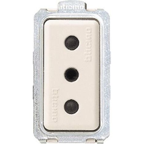 Prise série Magic 2P+T 10 à 250 V AC
