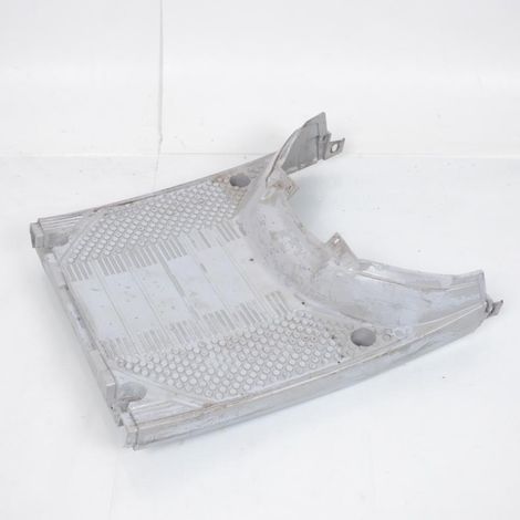[PRODUIT D'OCCASION] Marche pied origine pour scooter Yamaha 50 Beluga 1992 3UP (1/2)