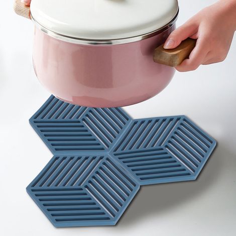 Lot de 4 dessous de plat géométriques à rayures bleues, style nordique, pour tasses et assiettes. Épais et résistant aux brûlures, ce dessous de plat hexagonal est idéal pour la cuisine. Motifs géomét (1/5)