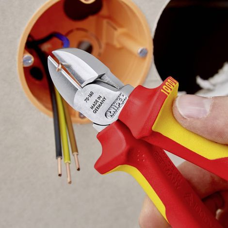KNIPEX 70 06 160 Tronchese laterale isolati con manici rivestiti in materiale bicomponente, collaudati VDE cromata 160 mm