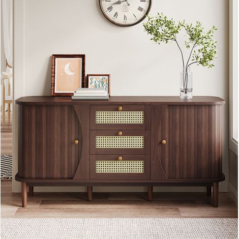 Sideboard aus Spanplatte in Naturfarbe, 140,5x40x76 cm, mit 3 Rattanschubladen, Schiebetüren und verstellbaren Einlegeböden (1/5)