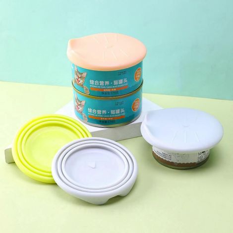 Couvercles en TPR sûrs pour boîtes de nourriture pour chiens, sans BPA, taille universelle, diamètre 8,9 cm (3,5 pouces). (1/4)