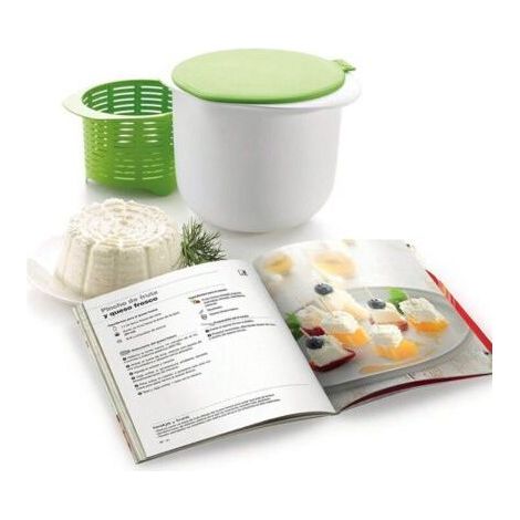 The microwave cheese maker can be used to make various dairy products (1/3)