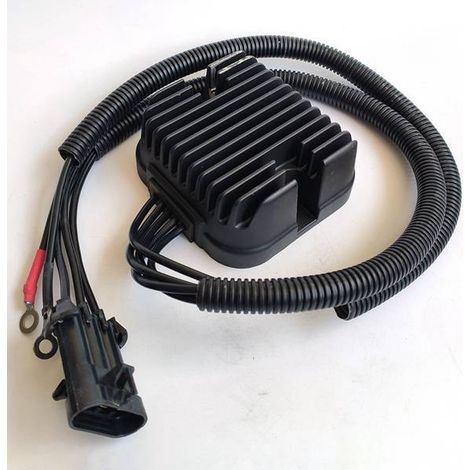 Die Teilenummern 4012678, 4015229 und 4013904 sind für Spannungsregler und Gleichrichter des Polaris Ranger RZRX geeignet. (1/4)