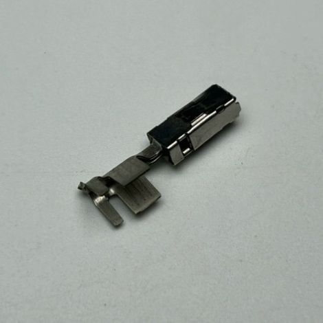 1-2289061-3 Automotive connectors, plugs, wire harness terminals (1/2)