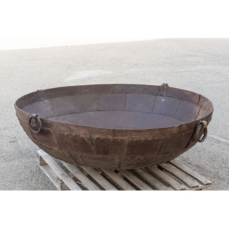 OLD WROUGHT IRON CONTAINER (1/5)