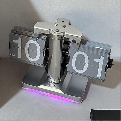 Horloge à page tournante automatique, style rétro et minimaliste, horloge de bureau, mouvement à quartz monobloc en acier inoxydable, horloge à page tournante avec veilleuse, argentée. (1/5)