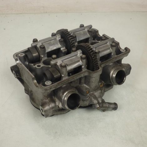 [PRODUIT D'OCCASION] Culasse origine pour Moto Honda 750 VFR 1990 à 1997 RC36E (1/5)
