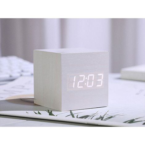 Réveil numérique en deux parties, mini moderne en bois non massif à LED intelligente à commande vocale Cube Réveil de bureau pour enfants, chambre, maison, dortoir, voyage, affichage de l'heure et de