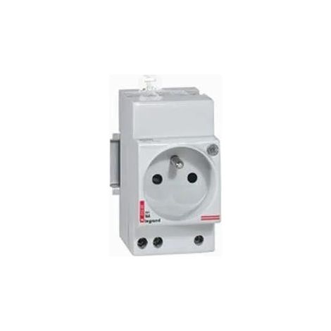 Presa di corrente 10/16 A 250 V 2P + T con otturatore e indicatore LEGRAND 004283