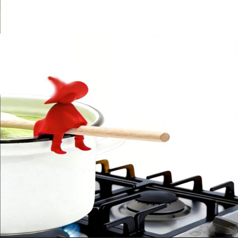 Support de cuisine sorcière (1/5)