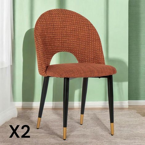 Pier Import – Lot de 2 chaises salle à manger tissu quadrillé rouille – Structure en contreplaqué – Assise en mousse polyuréthane – Pieds en fer laqué noir (1/4)