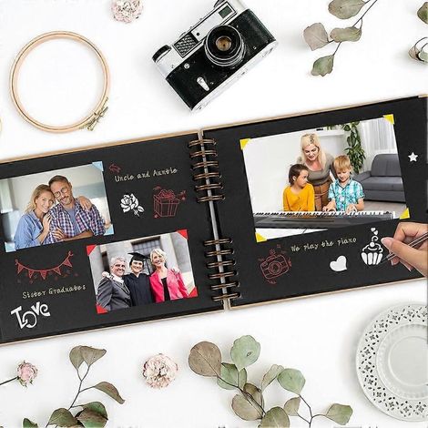 Selbstgestaltetes Scrapbook-Album, 29 x 21,5 cm, 80 Seiten, gelb. Dickes Album, ideal als Abschlussgeschenk. (1/5)