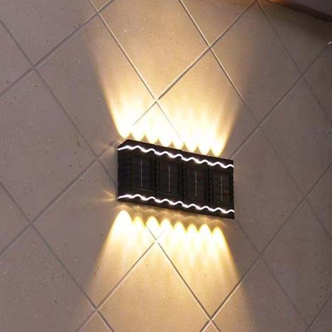 4 appliques murales solaires d'extérieur à LED, étanches, 3500 K, modulaires, idéales pour la décoration de jardins et de terrasses. (1/5)