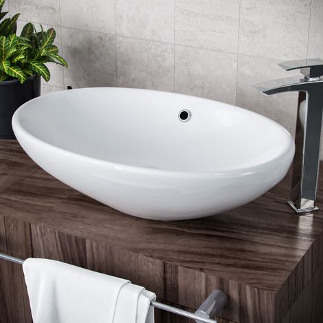 Morar Oval 600 mm Large Counter Top Basin (1/5)