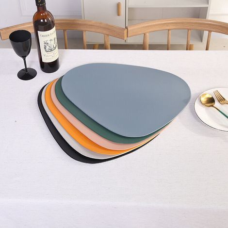 Round Set of 6 Non-Slip Placemats, Washable, Heat-Resistant PVC, Placemats for Dining Table (1/4)