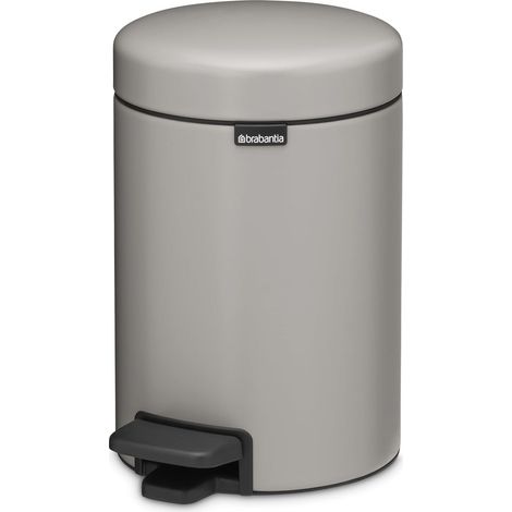 Brabantia Pattumiera con pedale NewIcon da 3 litri, Pattumiera differenziata piccola, Secchio spazzatura con chiusura silenziosa, con sacchetti spazzatura PerfectFit in omaggio, 17 x 24 x 26 cm (1/5)