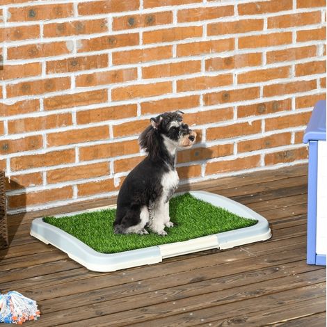 Toilette pour chien avec gazon synthétique réutilisable, bac de dressage à 3 niveaux, facile à nettoyer, pour intérieur et extérieur, 64 x 49,5 x 7 cm CHICFURN (1/5)