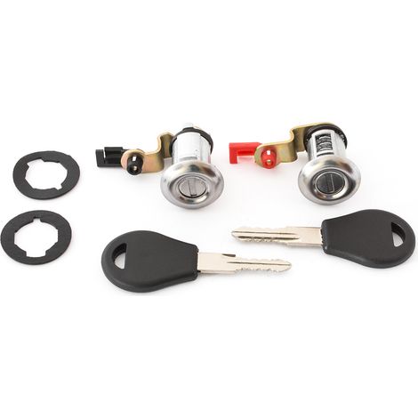 Nissan Terrano 86-95 Türschlosseinsätze für die Vordertür, 2-teiliges Set. (1/2)