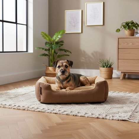 belviona Hundebett mit kuscheligem Wendekissen, pflegeleicht & rutschfest, gemütlicher Schlafplatz, 60x48 cm, braun/beige (1/5)