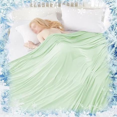 Couverture rafraîchissante - 100x150 cm - Couverture d'été - Double face - Fibres de bambou - Vert clair - Couette d'été fine - Couverture auto-rafraîchissante (1/4)
