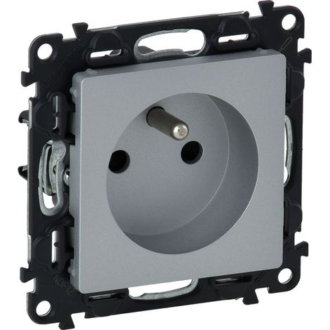 Valena life Einzelsteckdose mit/ohne 2P+Z Aluminium 753381