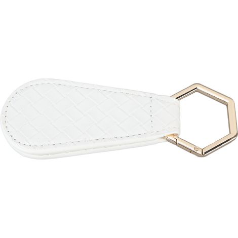 Pince à chapeau magnétique longue en cuir PU blanc, en forme de goutte d'eau, idéale pour les voyages et les sacs. Convient aux femmes et aux hommes. (1/5)