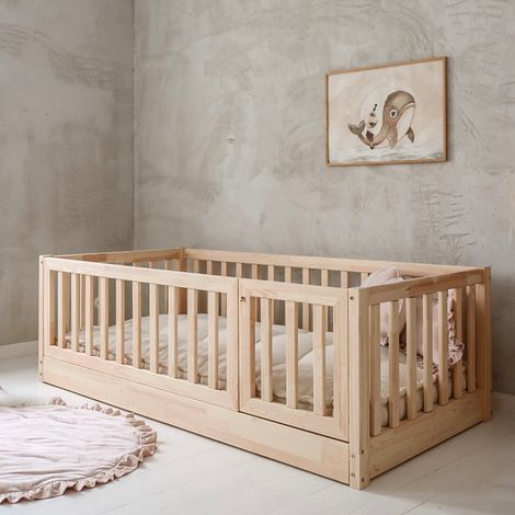Letto a terra 120x200 ingresso destro barriera e rete a doghe incluse Bambino Legno (1/5)