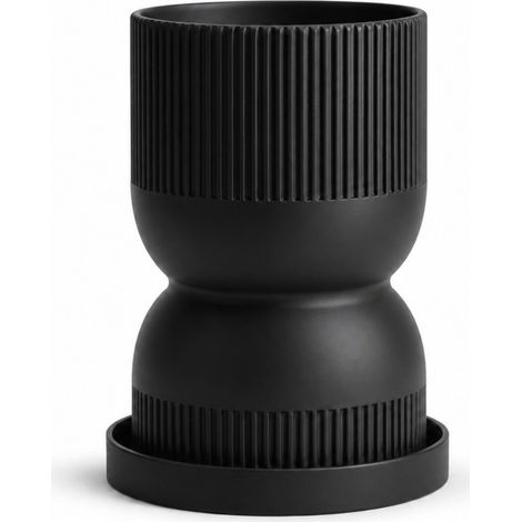 Vaso da fiori nero a forma di clessidra con sottovaso moderno.