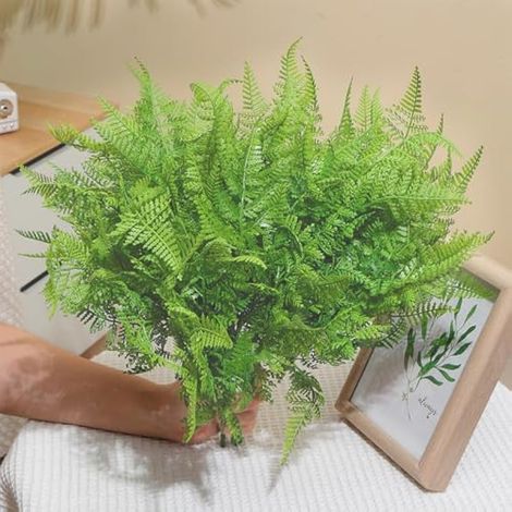 Lot de 2 fougères artificielles d'extérieur, fausses plantes décoratives, fougère artificielle à cinq branches, fougère de Boston verte pour balcon, salon ou intérieur. (1/3)