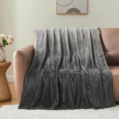 Manta extrasuave de color gris oscuro degradado, tejido de franela sedosa, estampado de hojas, 50 x 60 pulgadas, apta para todas las estaciones.