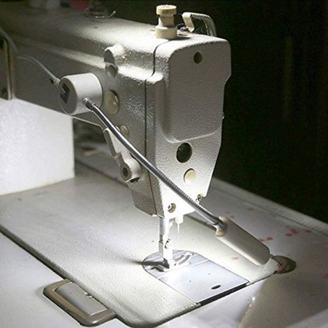 AC110-245 V 0,5 W 10 LED pour machine à coudre - Lampe magnétique à base fixe - Bouton flexible et pliable - Col de cygne réglable - Angle d'éclairage portable pour les tâches ménagères - Chor (1/5)