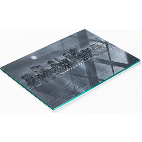 Piatto decorativo multifunzionale in vetro per cucina, con tema New York di notte, 80x52 cm. (1/5)