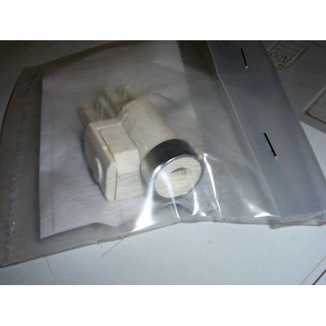CORPO VALVOLA SALDATRICE TORCIA TELWIN TELMIG TECHNOMIG A FILO 990464 (1/2)