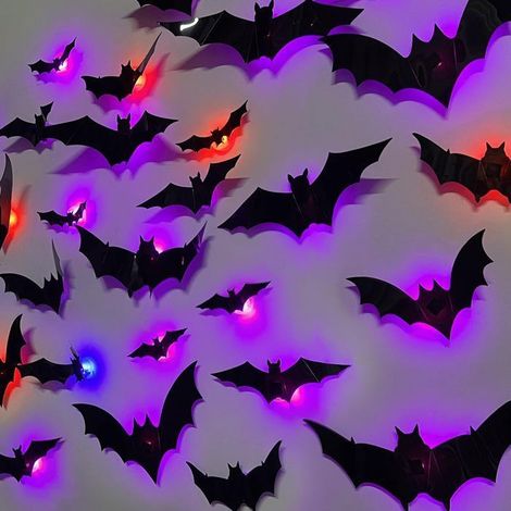 KLVGTIFS PU - Lot de 36 décorations d'Halloween à LED 3D en forme de chauve-souris pour fenêtre, décorations de fête, intérieur ou extérieur (1/5)