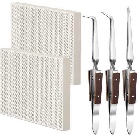 2-Piece Honeycomb Soldering Block Ceramic Panels Jewelry Soldering Kit Reverse Locking Tweezers for Jewelry Making Tool Supplies Parts (1/5)