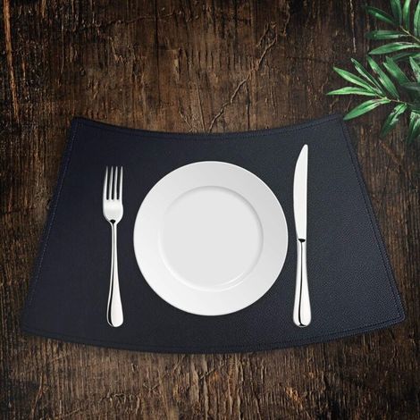 Lot de 4 sets de table en cuir synthétique - 50 × 30 cm - Anti-taches - Antidérapants - Imperméables - Lavables - Couleur Noir (1/5)